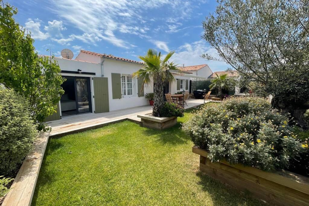 L'Oiseliere ------- Nul Part Ailleurs Villa Loix Exterior photo